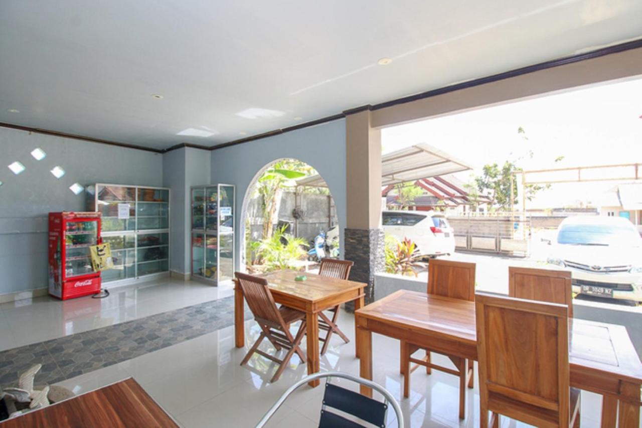 Ridho Malik Hotel Bumbang Exteriör bild