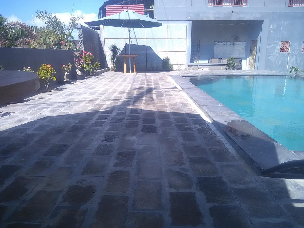 Ridho Malik Hotel Bumbang Exteriör bild