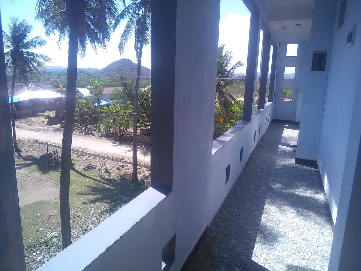 Ridho Malik Hotel Bumbang Exteriör bild
