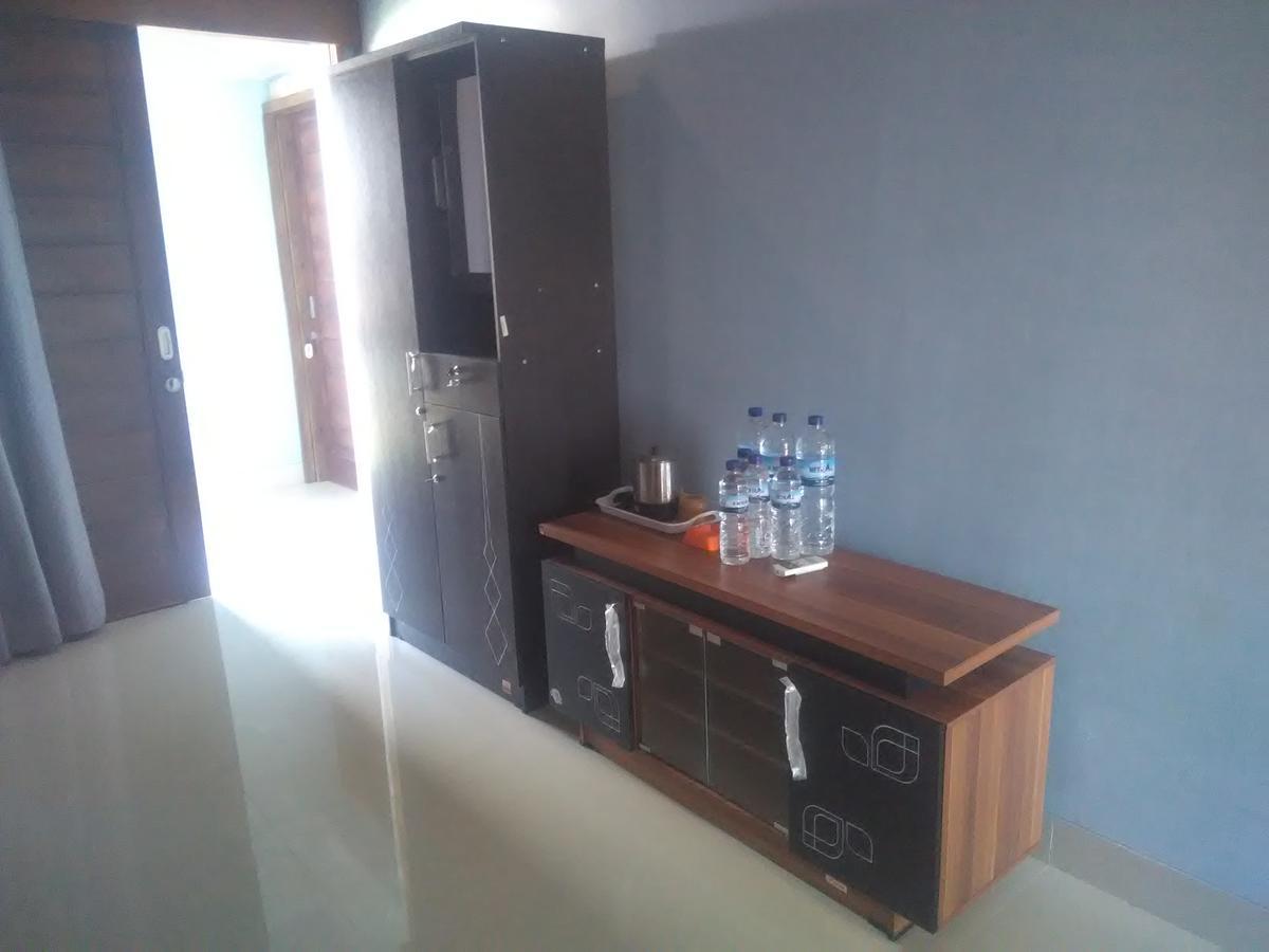 Ridho Malik Hotel Bumbang Exteriör bild