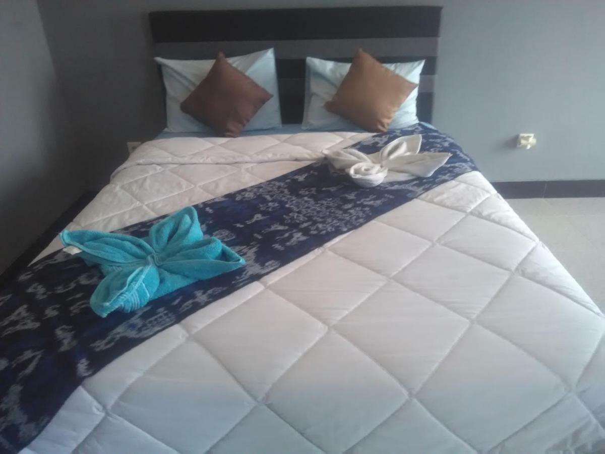 Ridho Malik Hotel Bumbang Exteriör bild